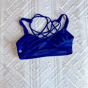 Lululemon Free to Be sports bra, size 4